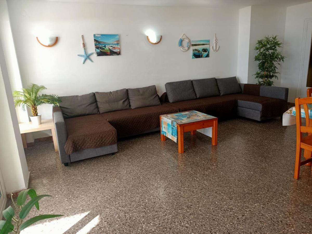 Piso Jover Alojamiento Para Mayores De 25 Anos !! โยเรตเดมาร์ ภายนอก รูปภาพ